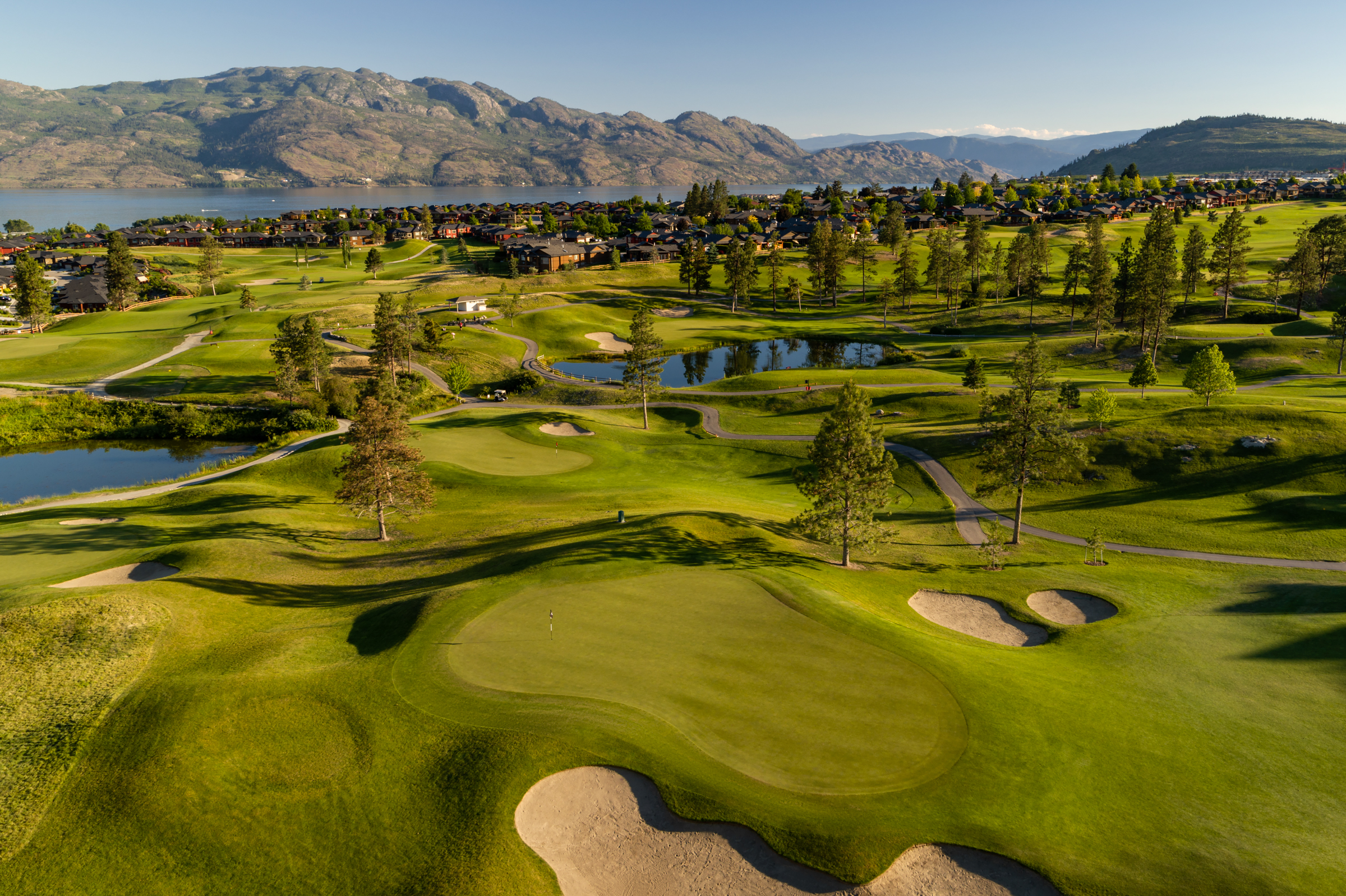 Two Eagles Golf Course - Image 2